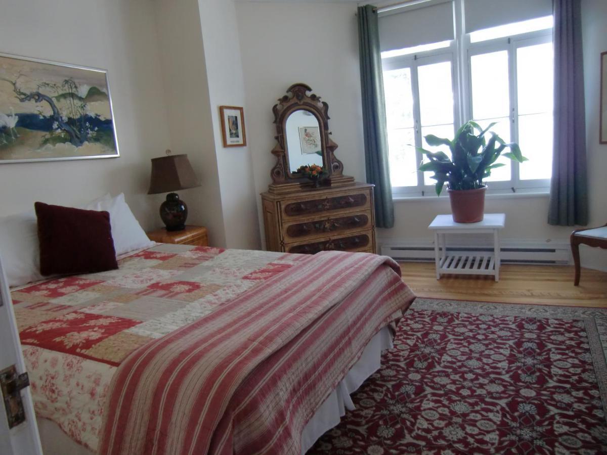 Auberge De Lotbiniere Bed & Breakfast エクステリア 写真